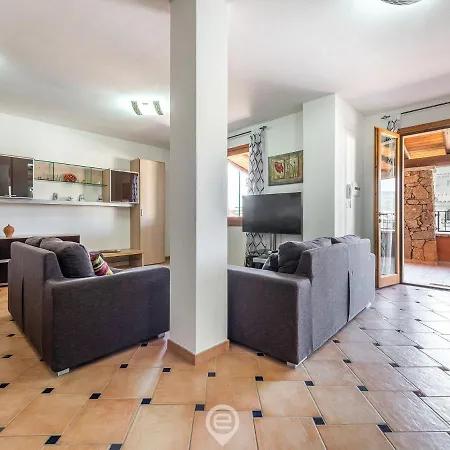 Apartment House Federica